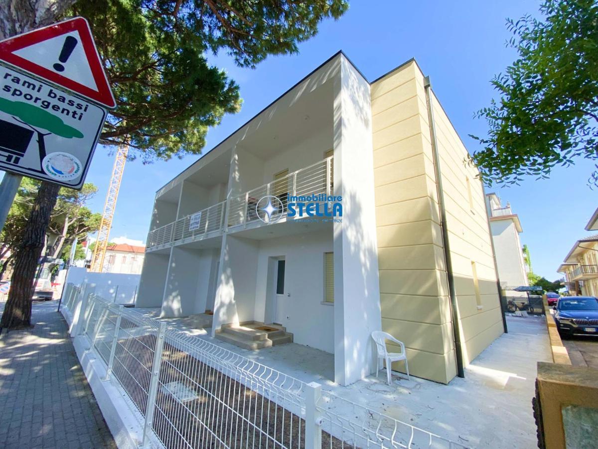 Condominio Rossella Лидо ди Йезоло Екстериор снимка